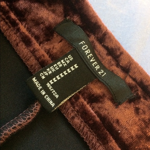 Forever 21 Crushed Velvet Mini-Skirt - Picture 1 of 7